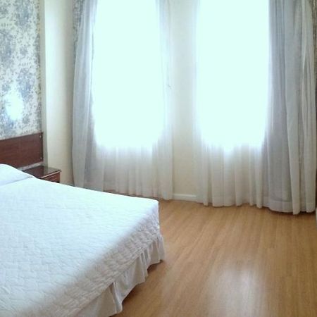 City Hotel 阿雷格里港 外观 照片