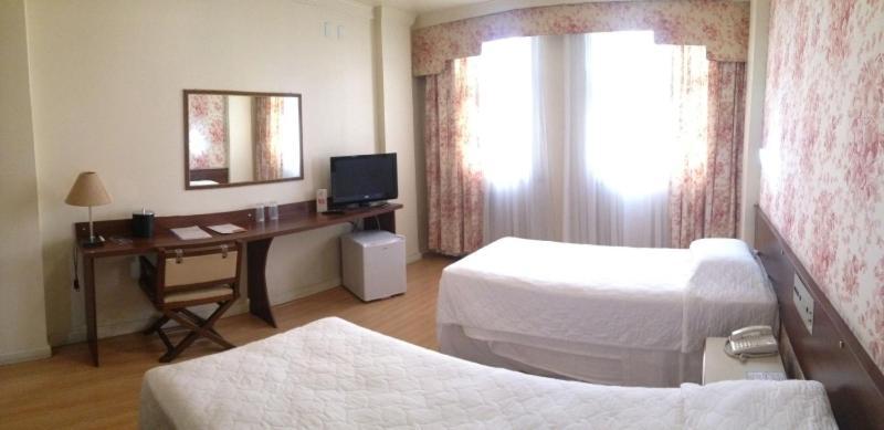 City Hotel 阿雷格里港 外观 照片