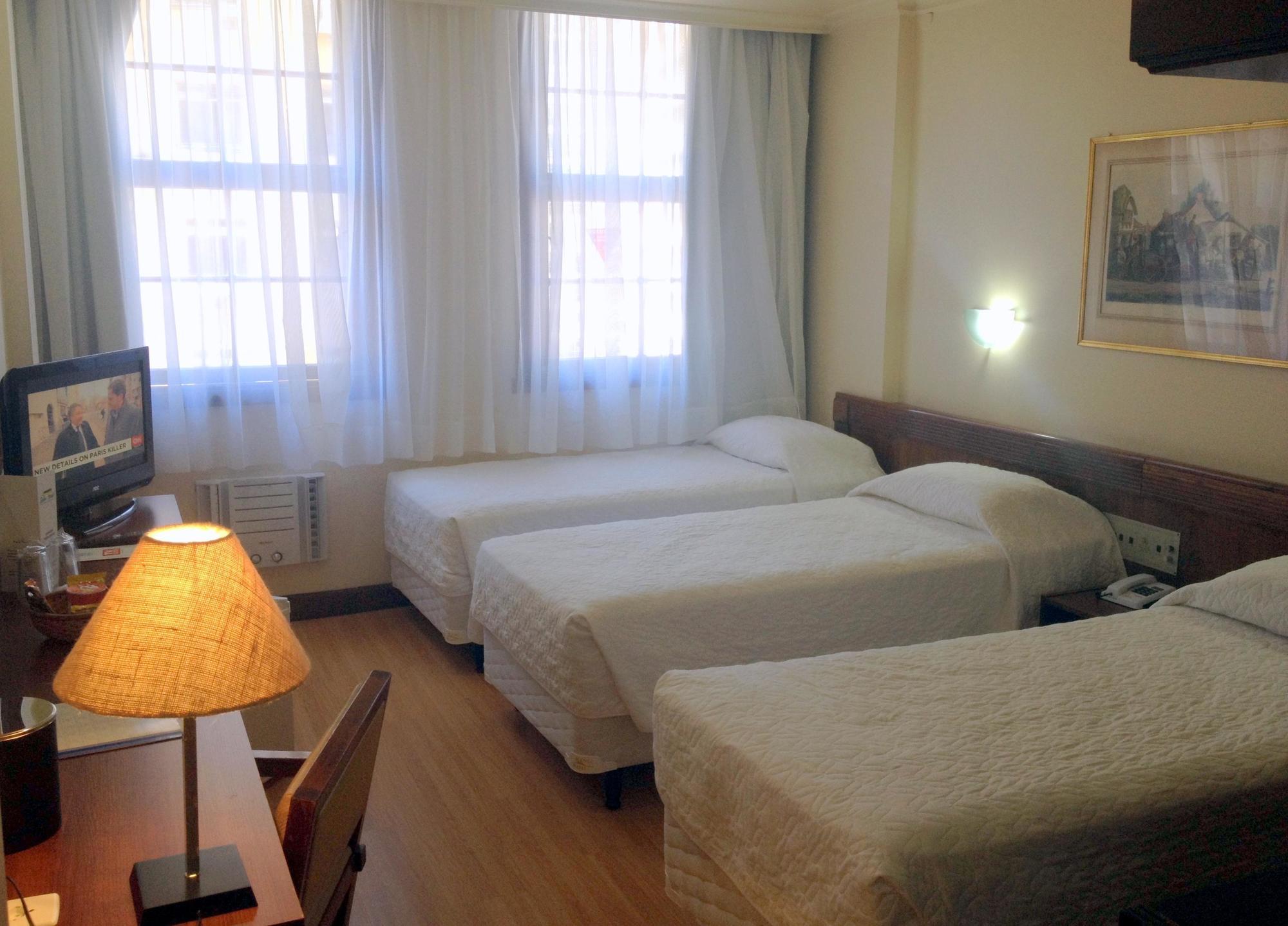 City Hotel 阿雷格里港 外观 照片